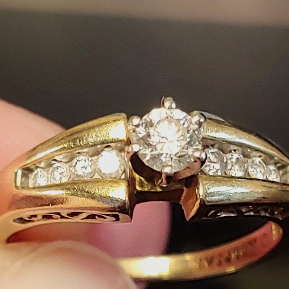 Keepsake Genuine Diamond Engagement Ring - Picture 1 of 8